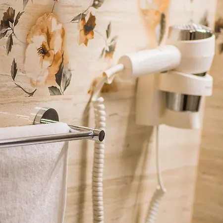 Pensjonat Boutique Arnica 4*