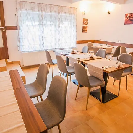 Boutique Arnica Pensjonat Braszów