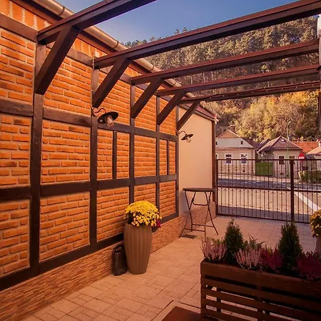 Boutique Arnica Gasthof Brașov